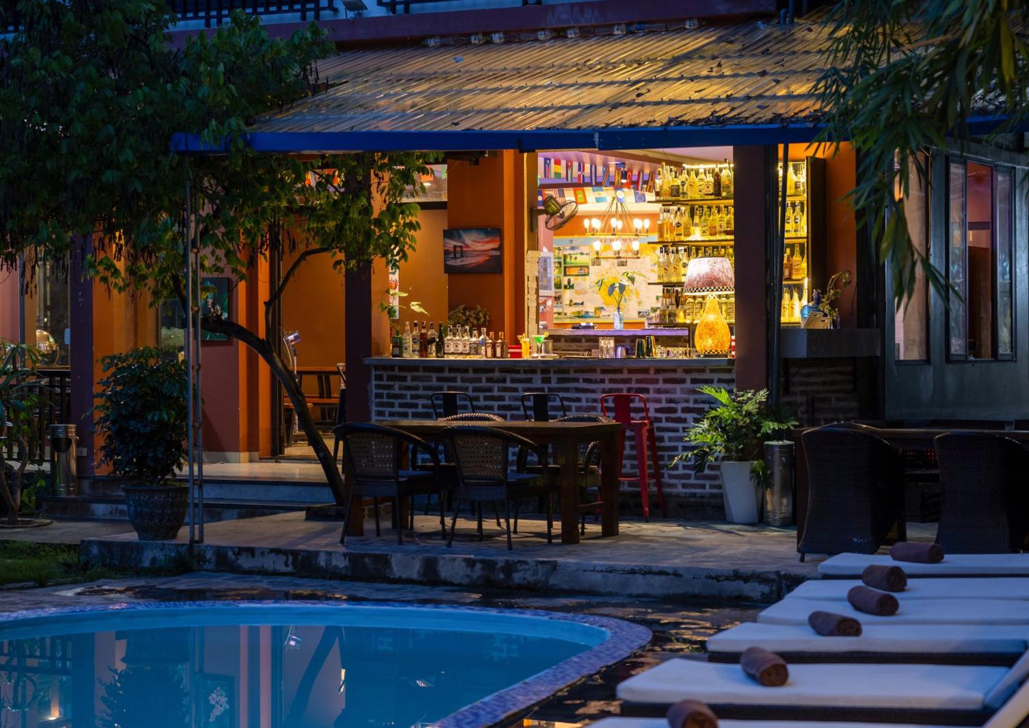 Catba Backpackers Hostel & Pool Bar Chan Chau Zewnętrze zdjęcie